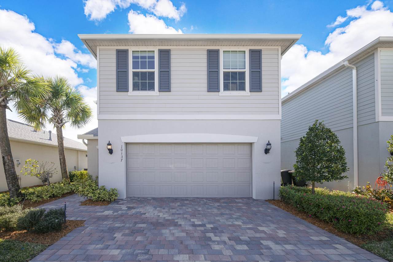 10137 Captiva Drive - Photo 1