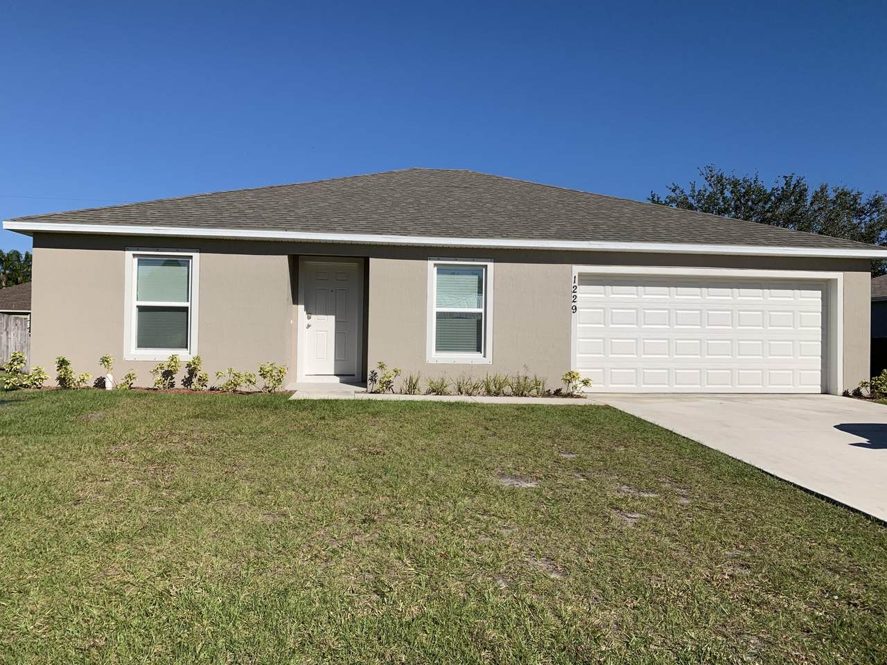 1229 Asturia Avenue - Photo 1
