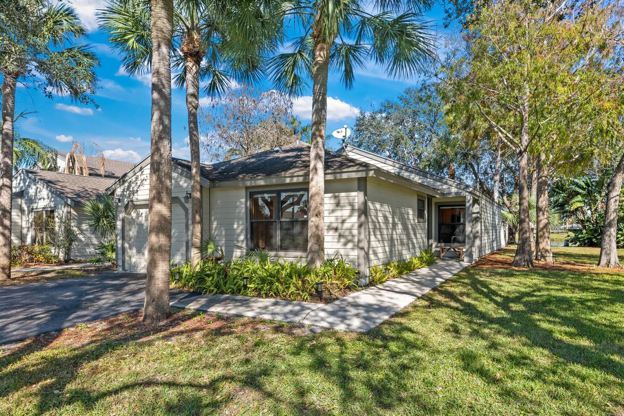 2570 Bedford Mews Drive - Photo 1