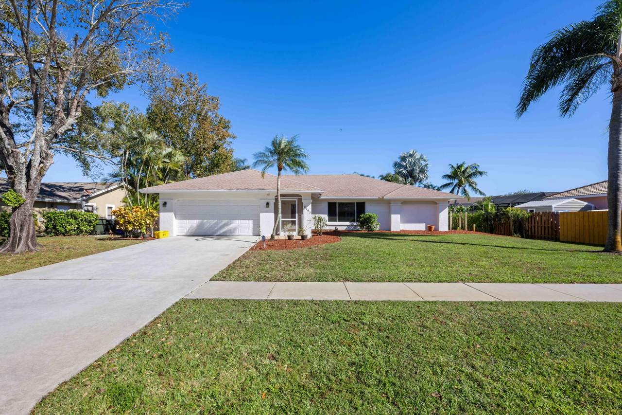 2707 Yarmouth Drive - Photo 1