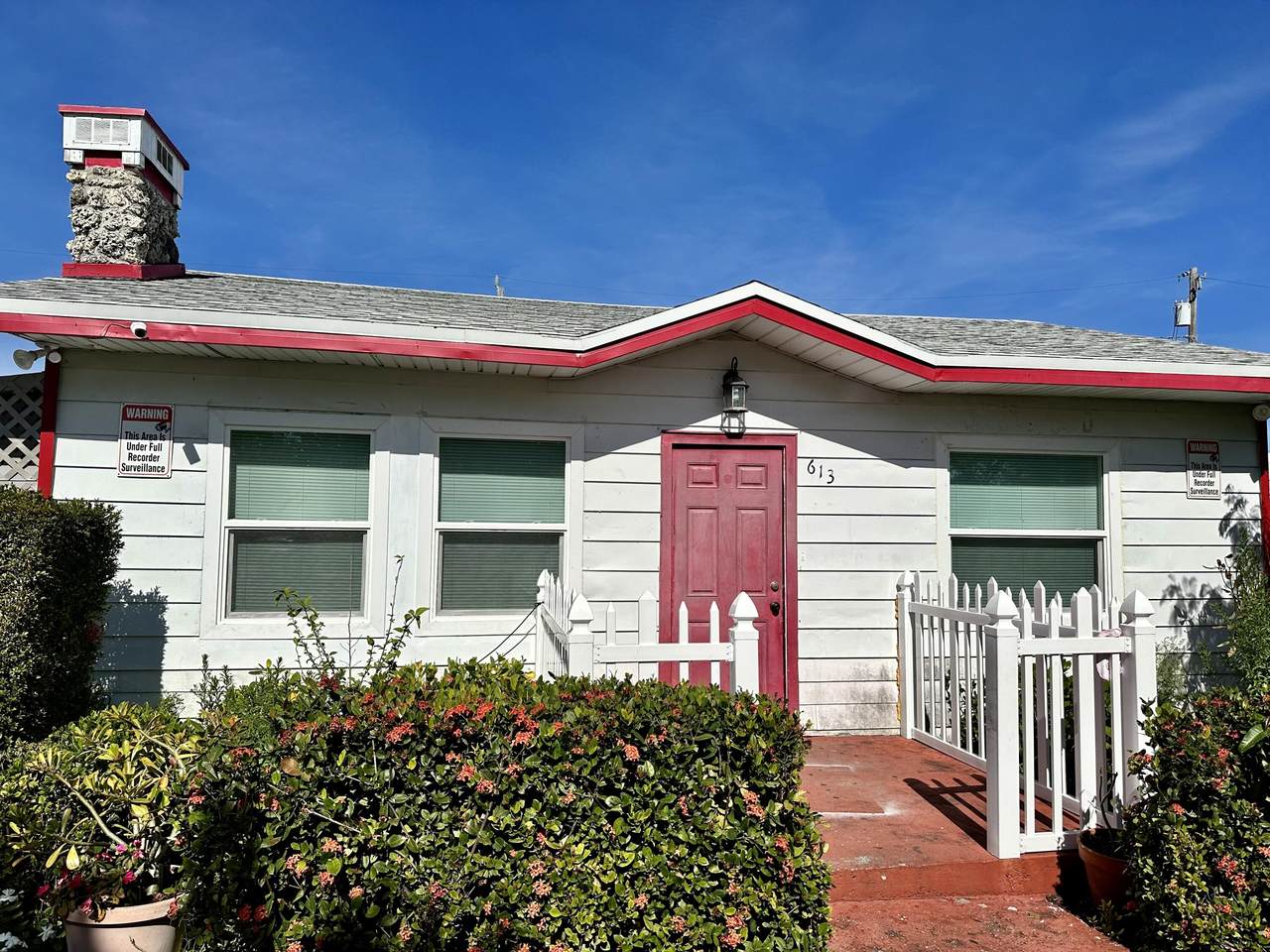 613 54th Street - Photo 1