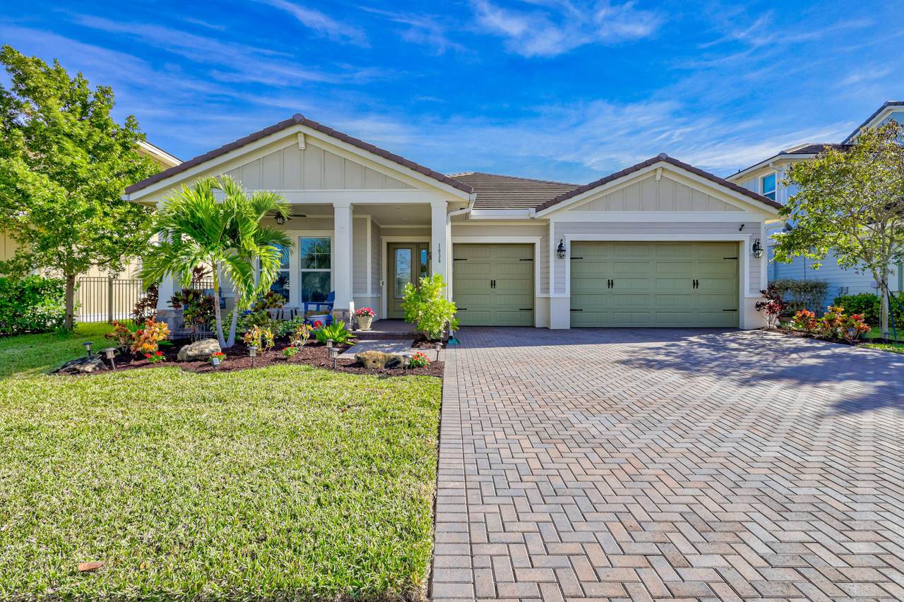 1036 Deer Haven Drive - Photo 1