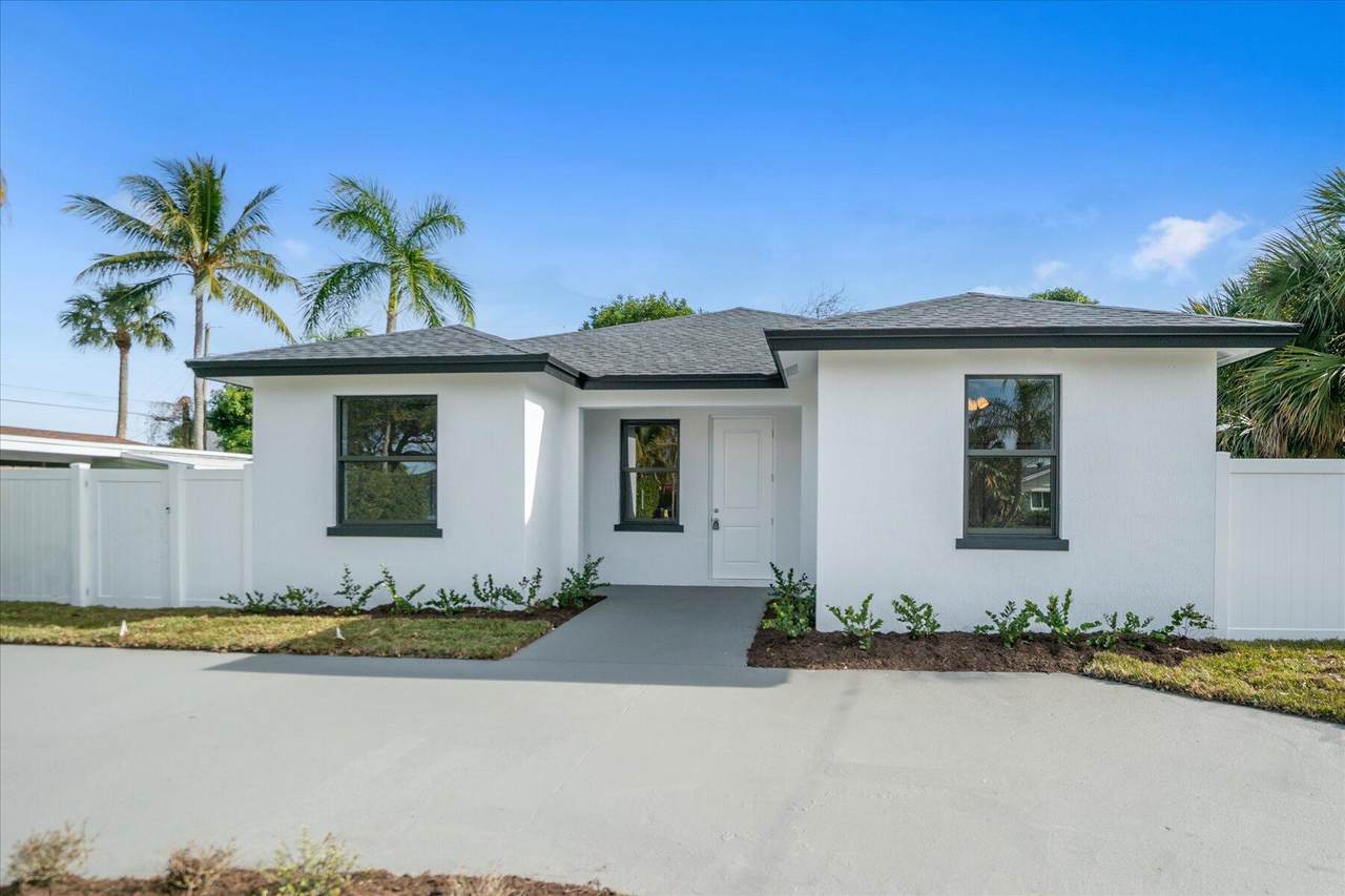 394 Aster Street - Photo 1