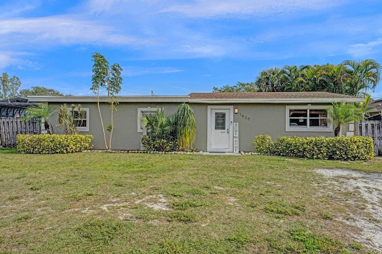 1520 Citation Drive - Photo 1