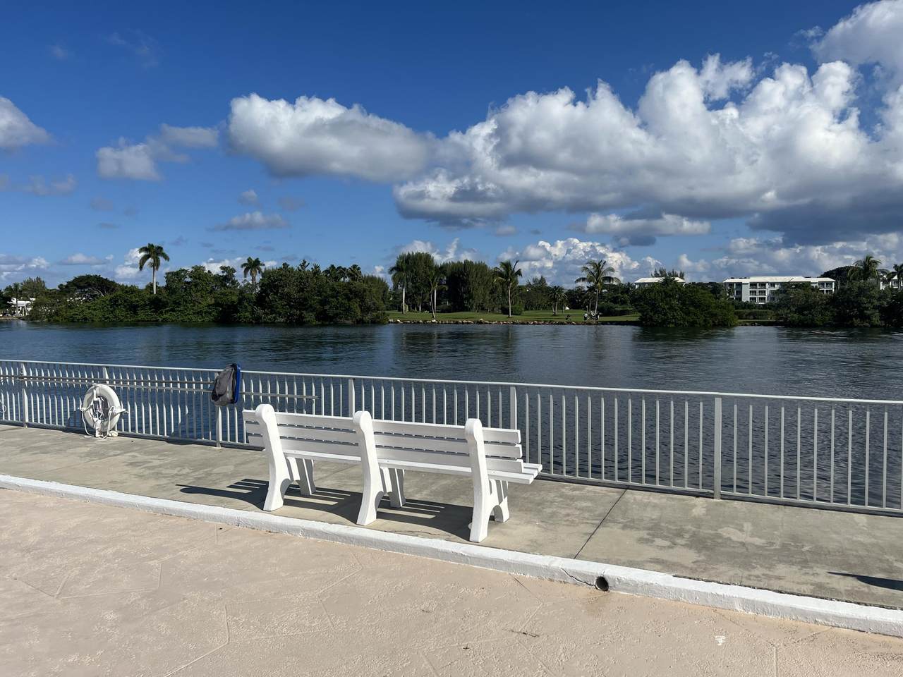 2552 Federal Highway - Photo 1