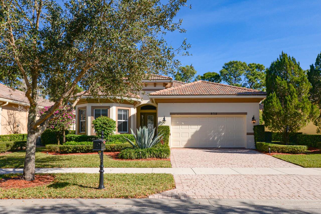 9752 Nuova Way - Photo 1