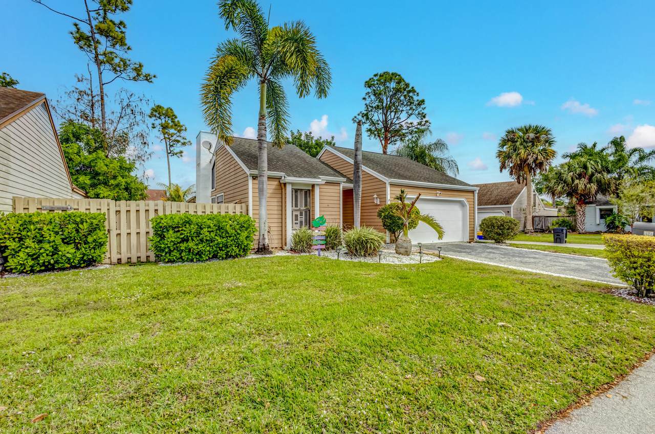 460 Oak Shadow Way - Photo 1