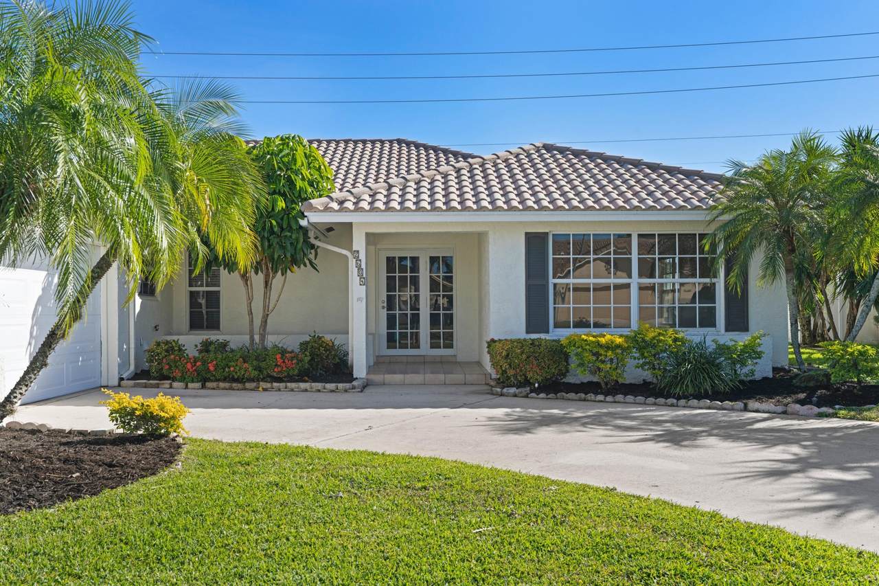 2604 23rd Cranbrook Drive - Photo 1
