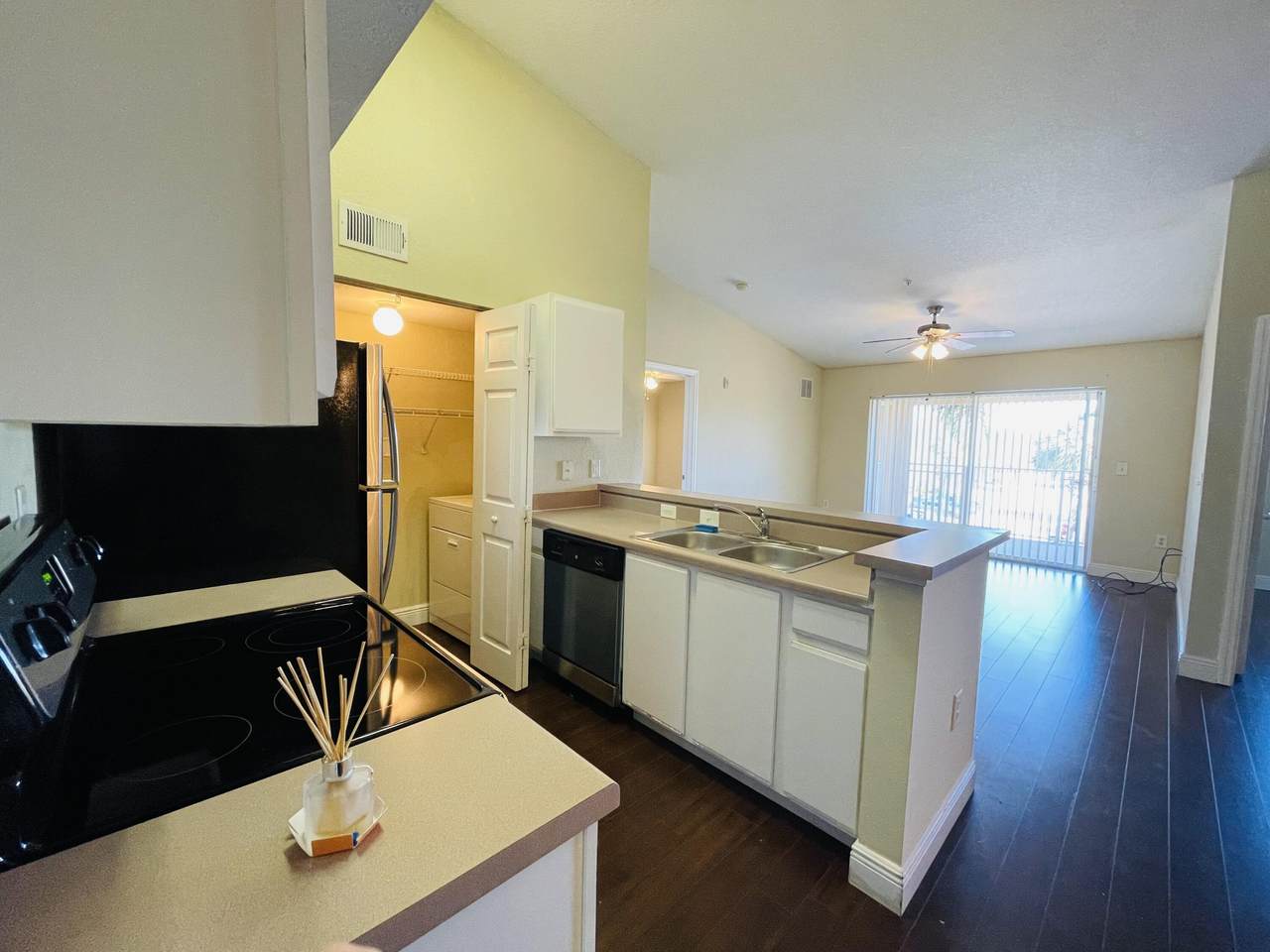 151 Palm Drive - Photo 1