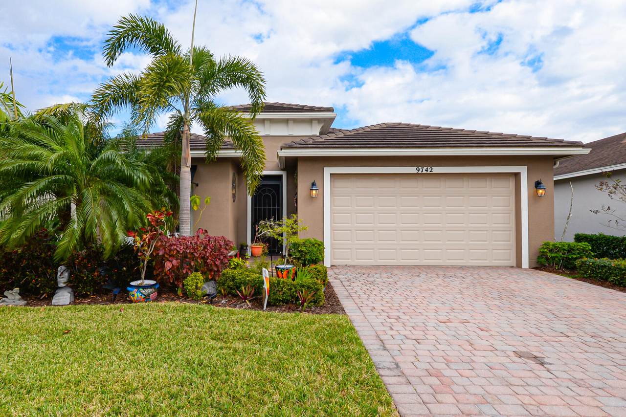 9742 Chestwood Avenue - Photo 1