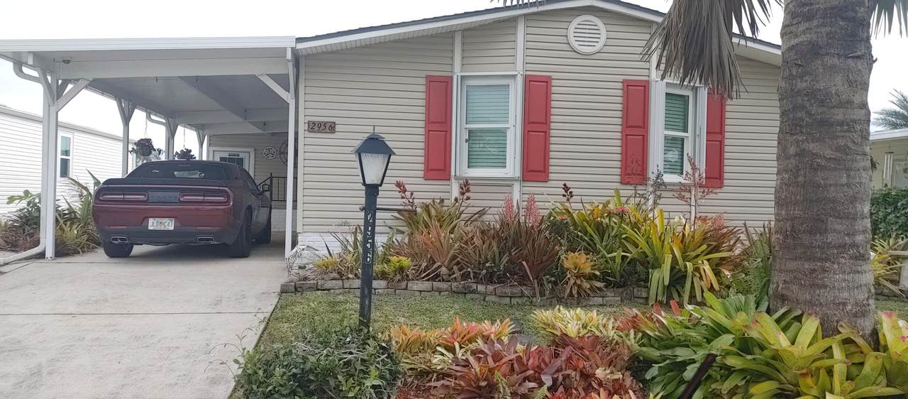 2956 Fiddlewood Circle - Photo 1