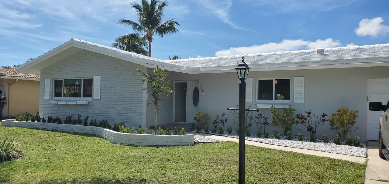 1316 4th Street - Photo 1