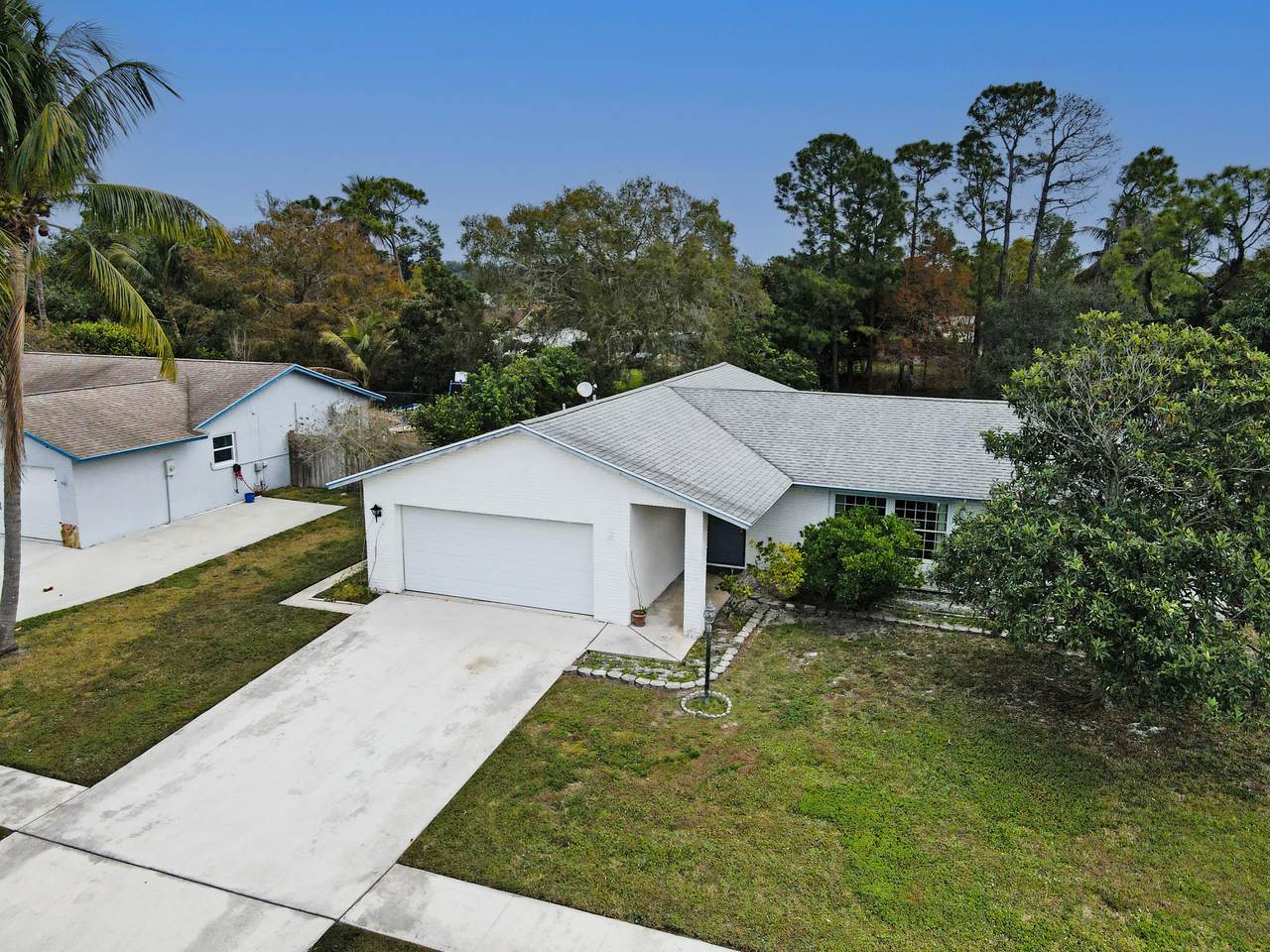 188 Martin Circle - Photo 1