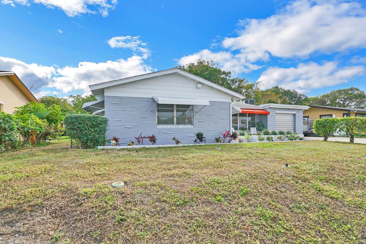 1620 45th Street - Photo 1