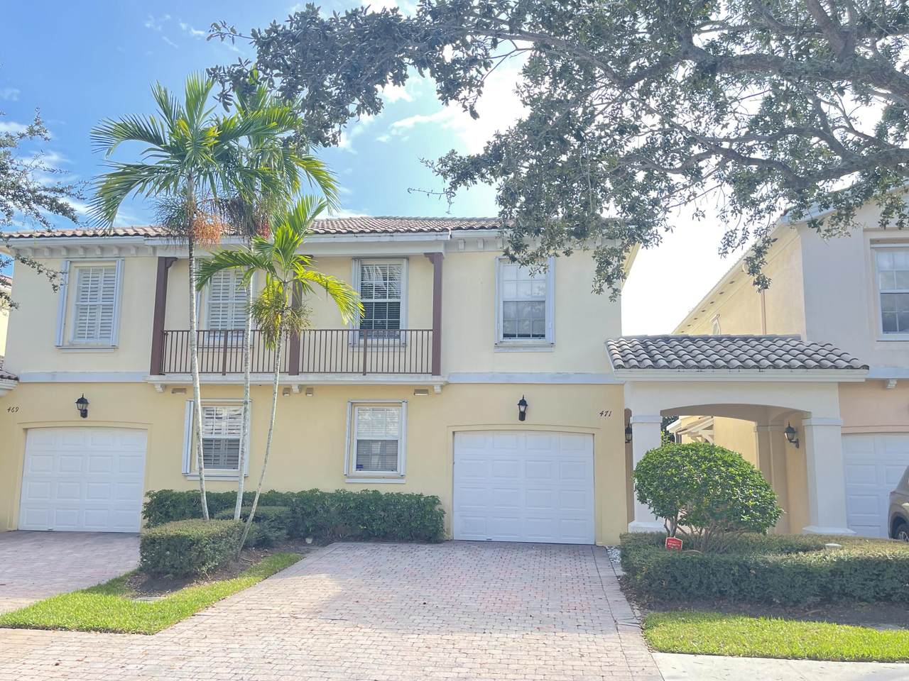 471 Capistrano Drive - Photo 1
