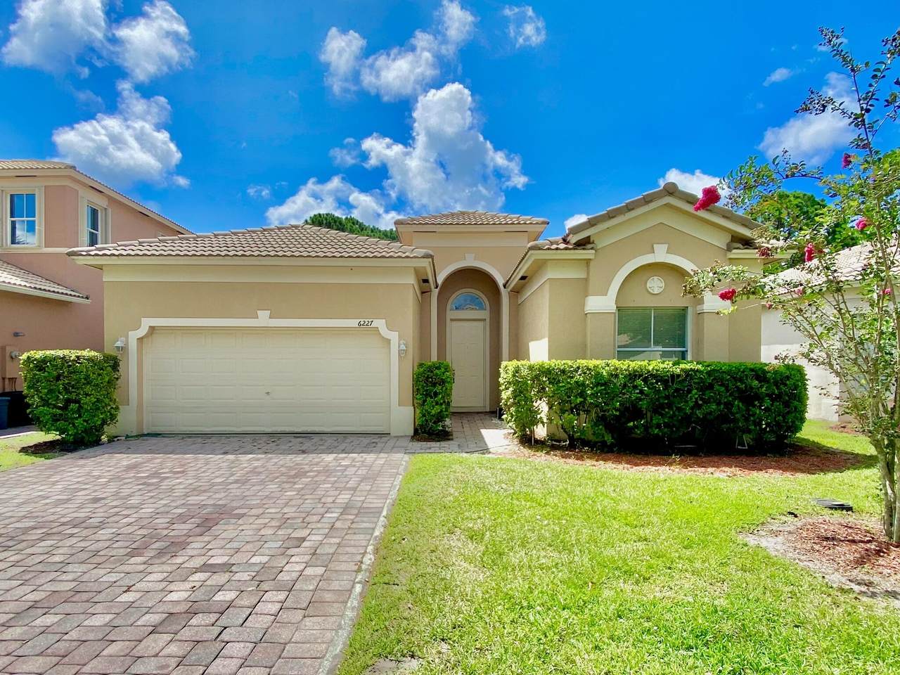 6227 Arlington Way - Photo 1