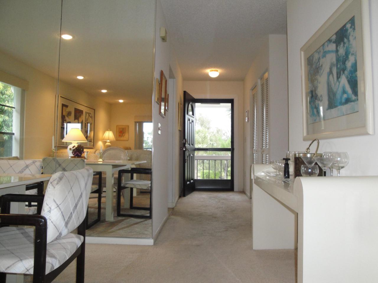 10 Stratford Drive - Photo 1