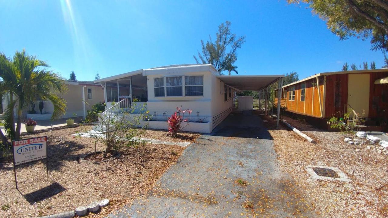 2936 Marina Drive - Photo 1