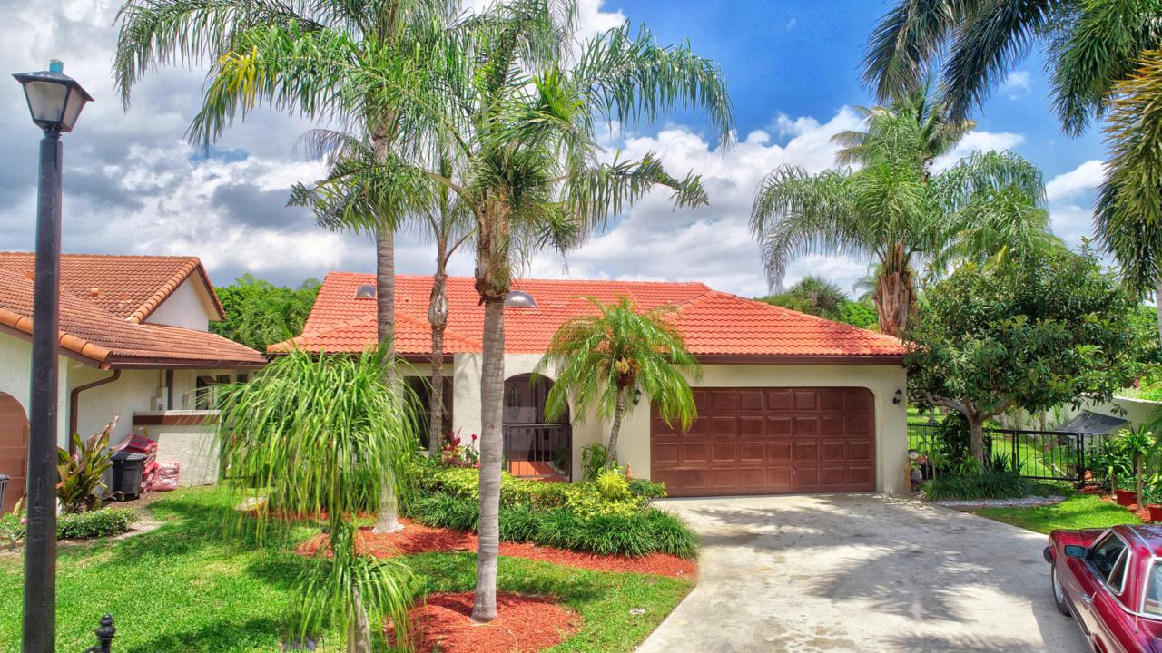 7707 Villa Nova Drive - Photo 1