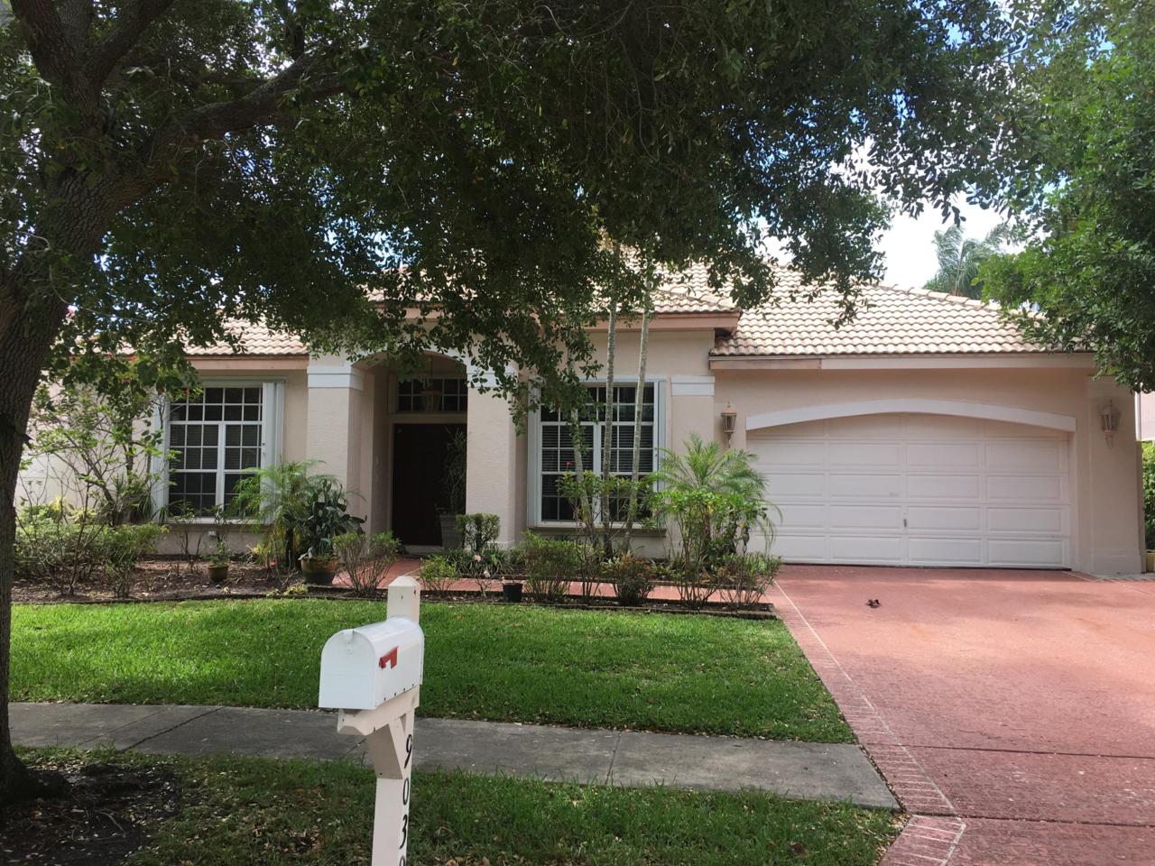 9039 Picot Court - Photo 1
