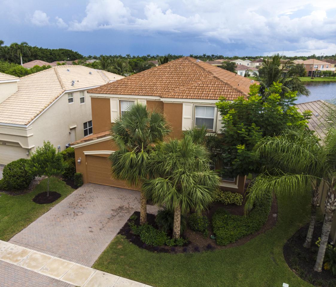 2723 Shaughnessy Drive - Photo 1