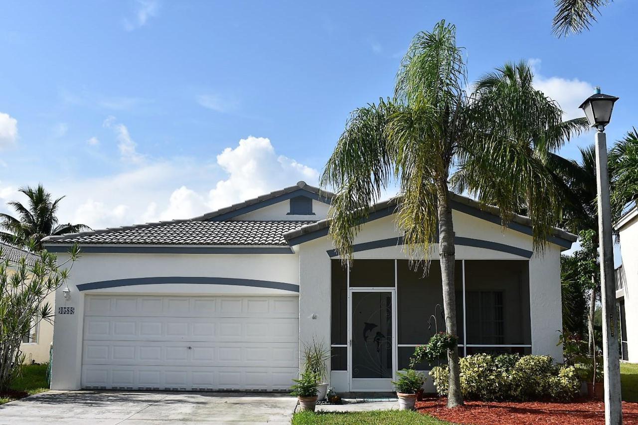 4588 14th Street - Photo 1
