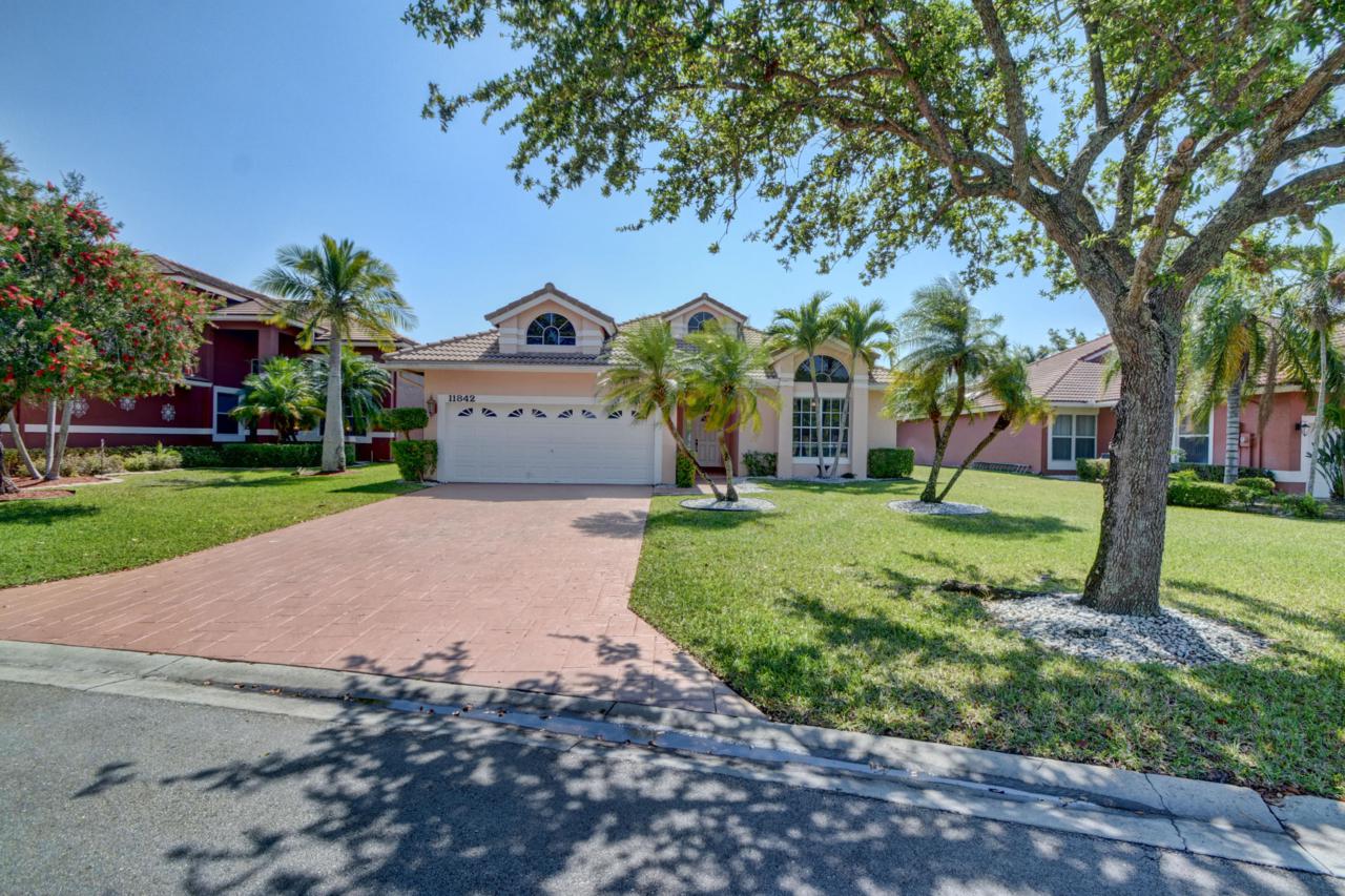 11842 Highland Place - Photo 1