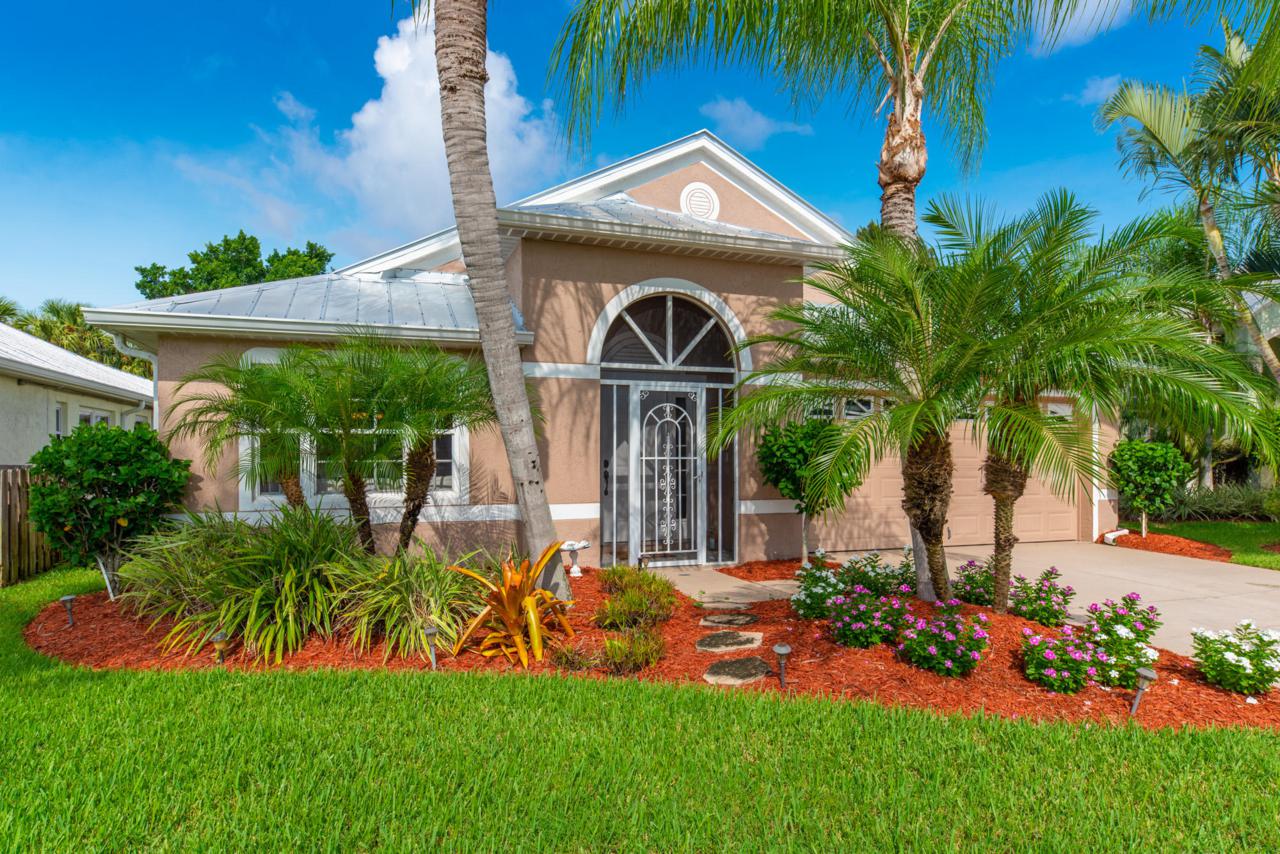 824 Waterlily Place - Photo 1