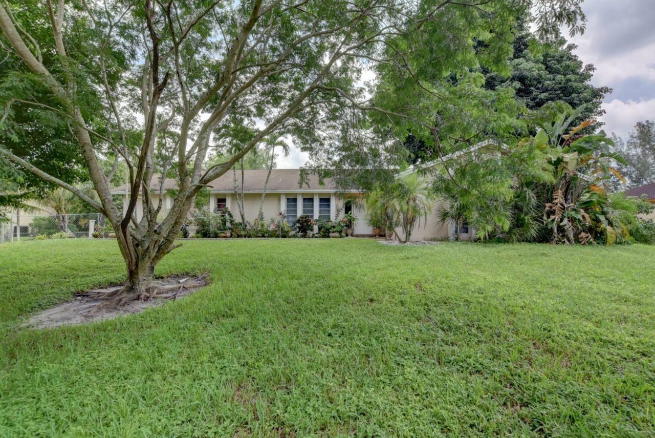 6294 71st Terrace - Photo 1