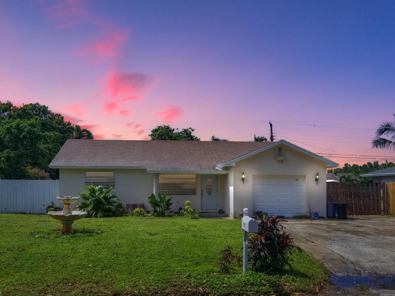 6859 Westview Drive - Photo 1