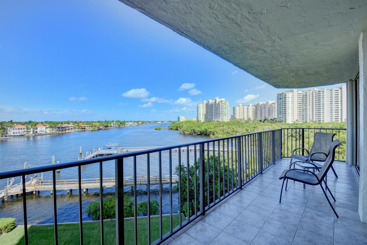 3912 Ocean Boulevard - Photo 1
