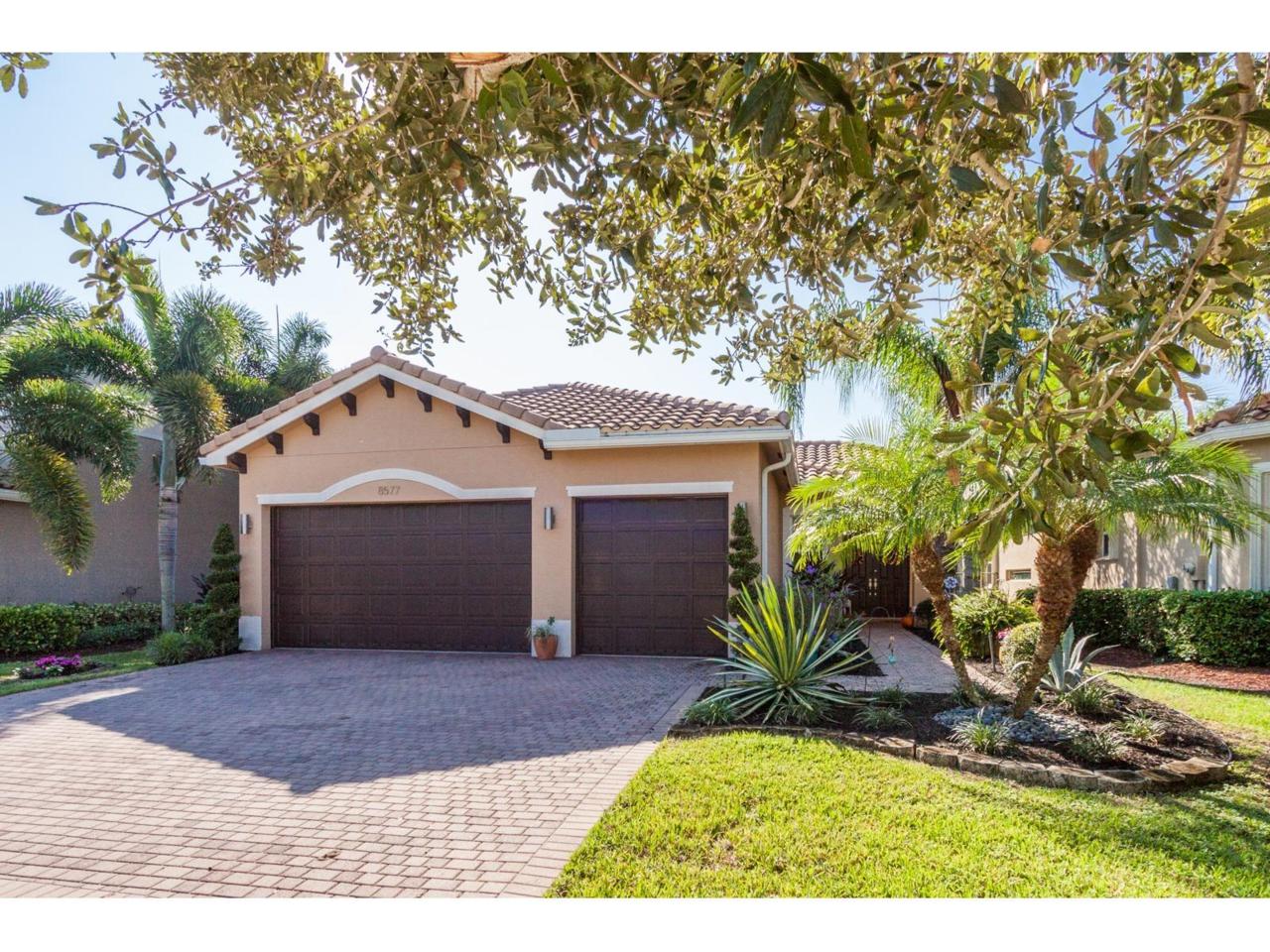 8577 Serena Creek Avenue - Photo 1