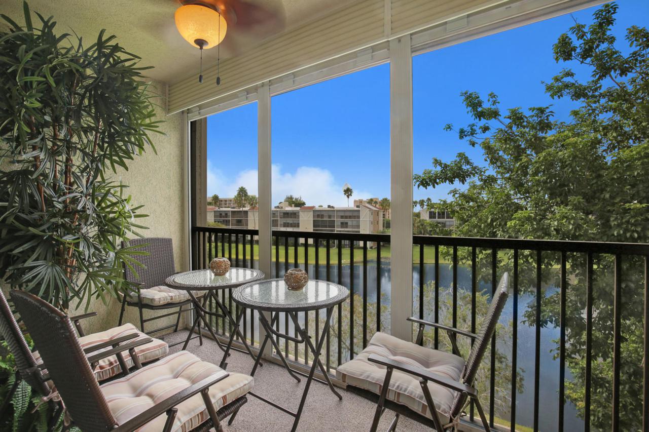 6585 Kensington Lane - Photo 1