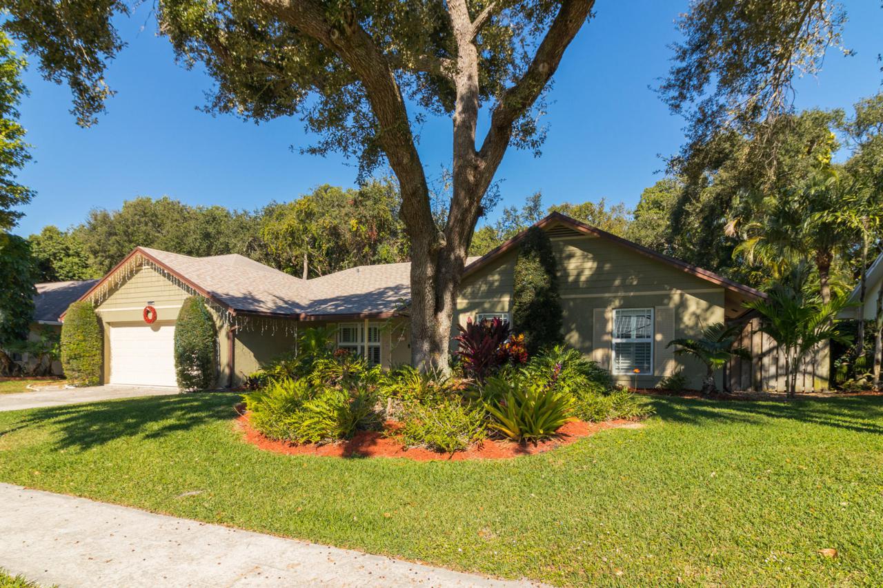 2551 Pepperwood Circle - Photo 1