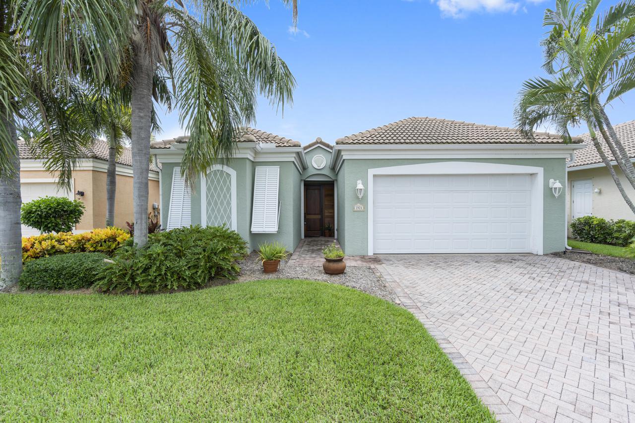 1921 Lynx Drive - Photo 1