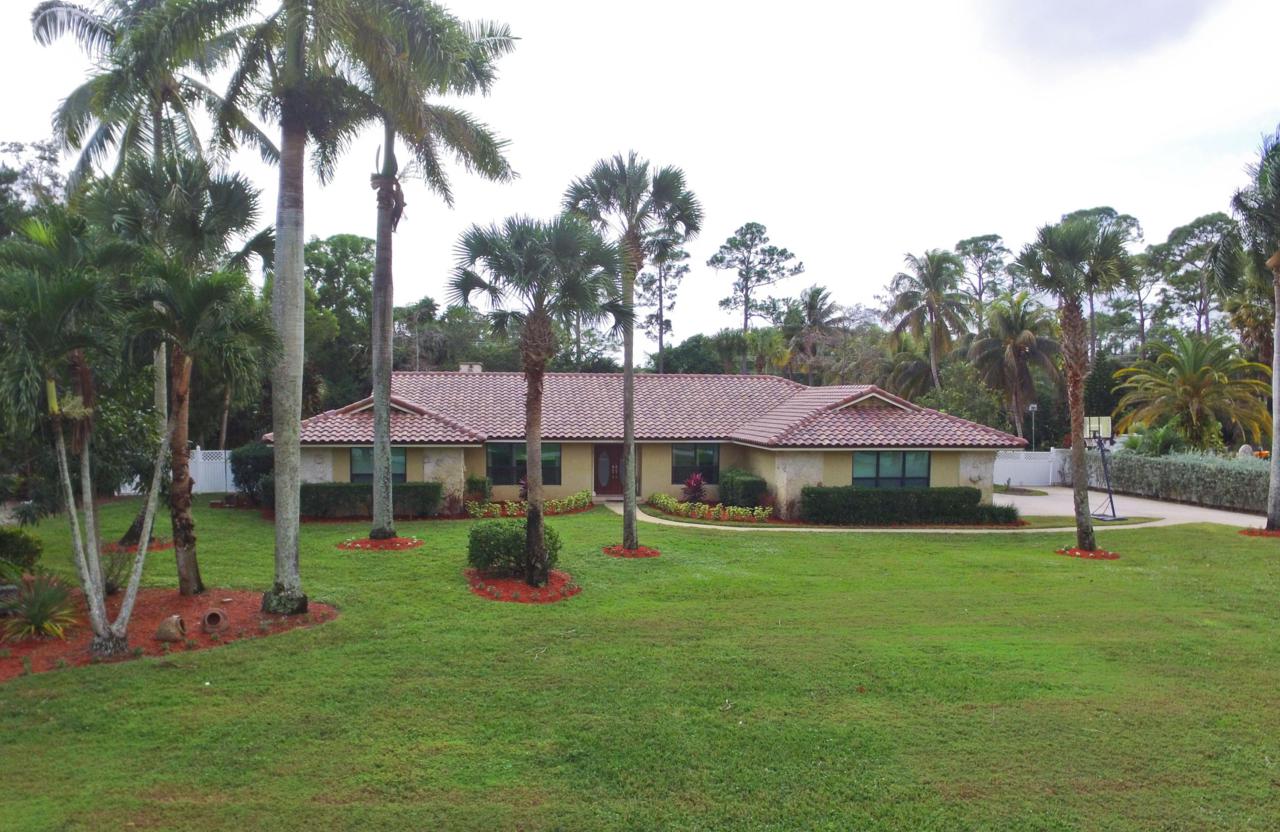 12496 Quercus Lane - Photo 1