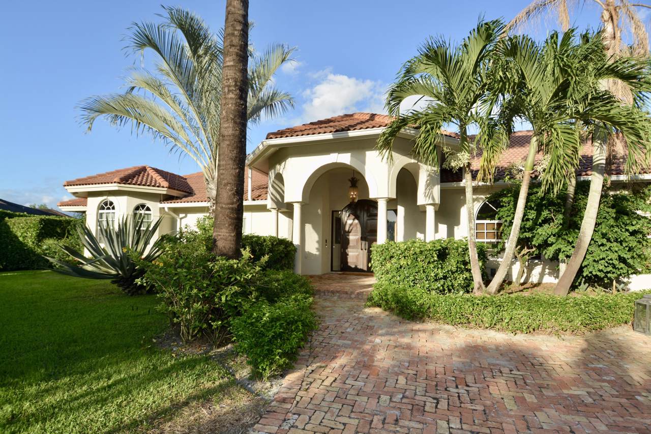 15082 Tall Oak Avenue - Photo 1