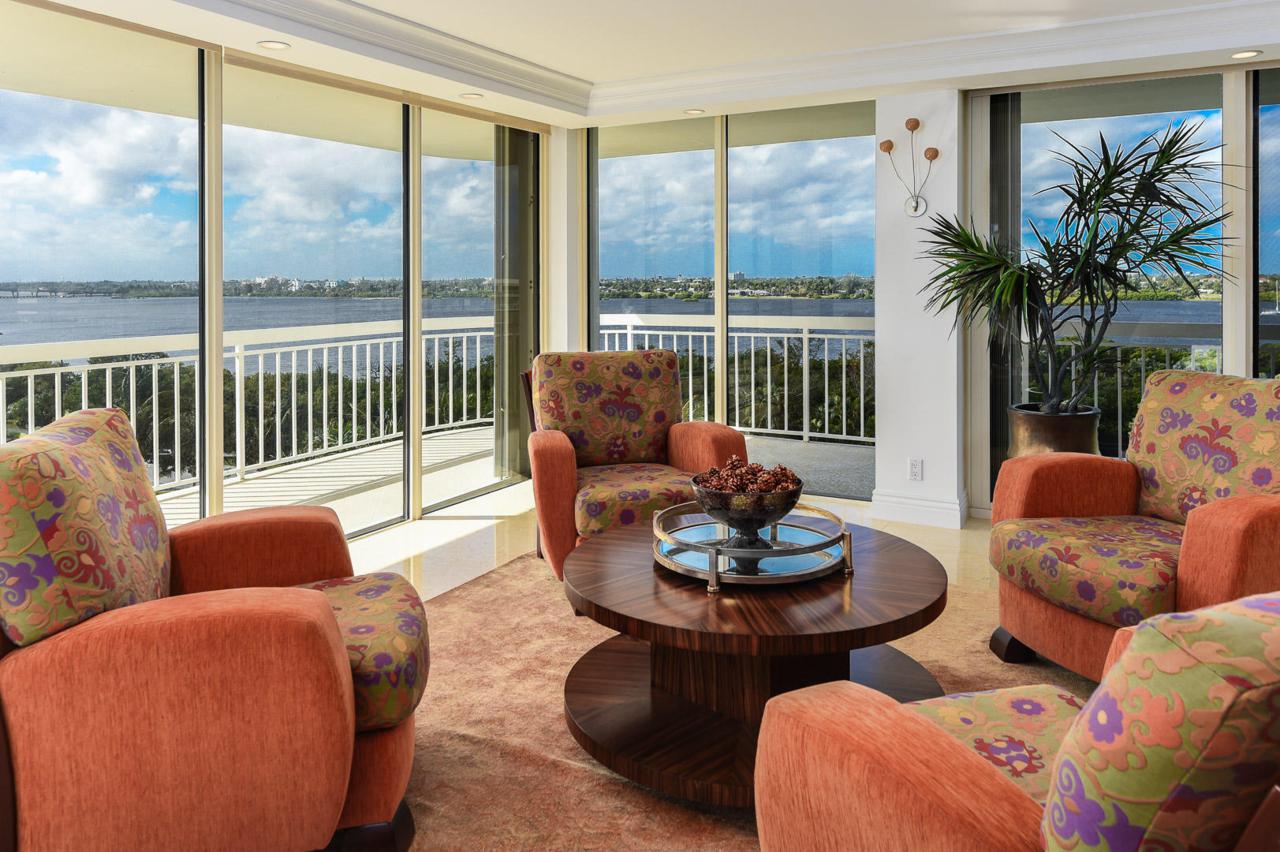 2580 Ocean Boulevard - Photo 1
