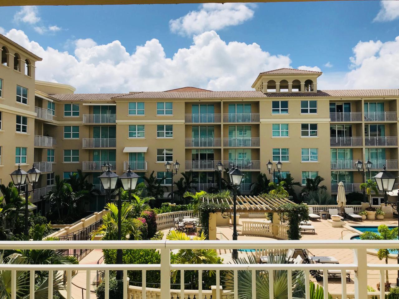99 Mizner Boulevard - Photo 1