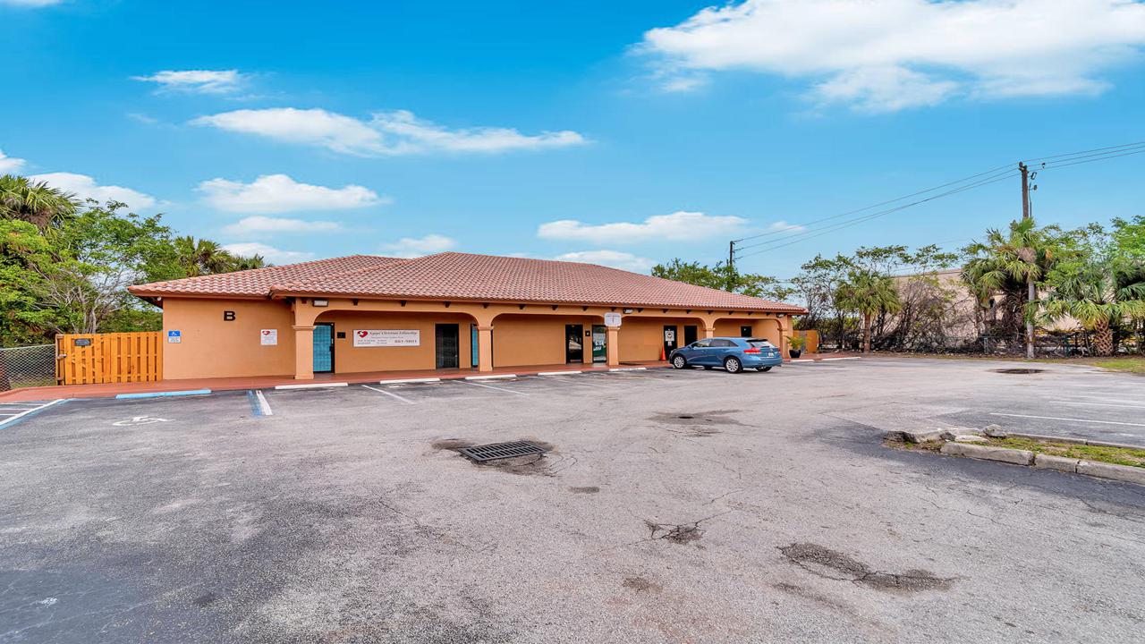 1233 45th Street - Photo 1