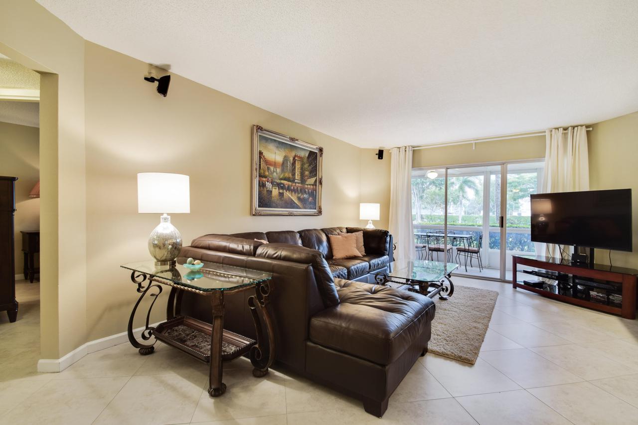 3590 Via Poinciana - Photo 1