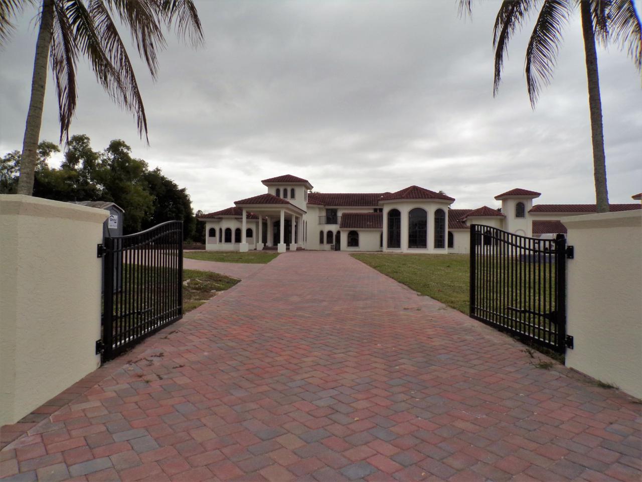 10178 El Paraiso Place - Photo 1