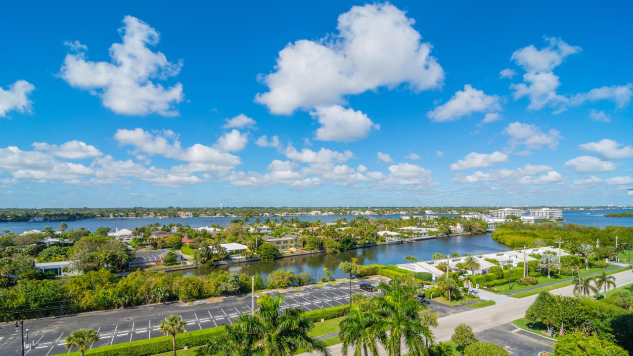 2295 Ocean Boulevard - Photo 1