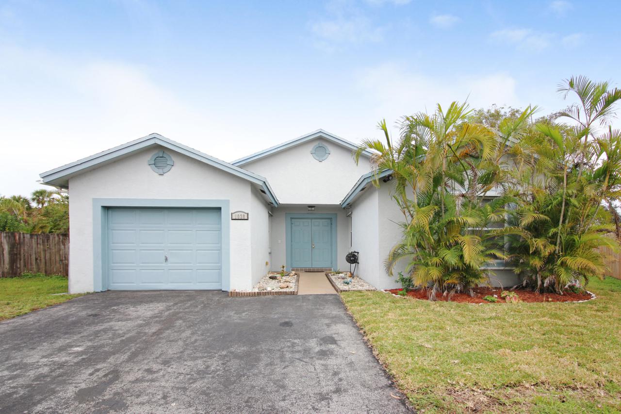 1038 120th Way - Photo 1
