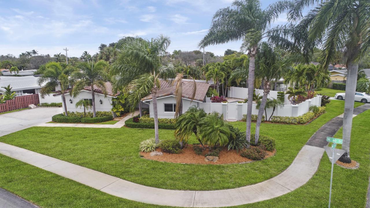 2115 60th Street - Photo 1