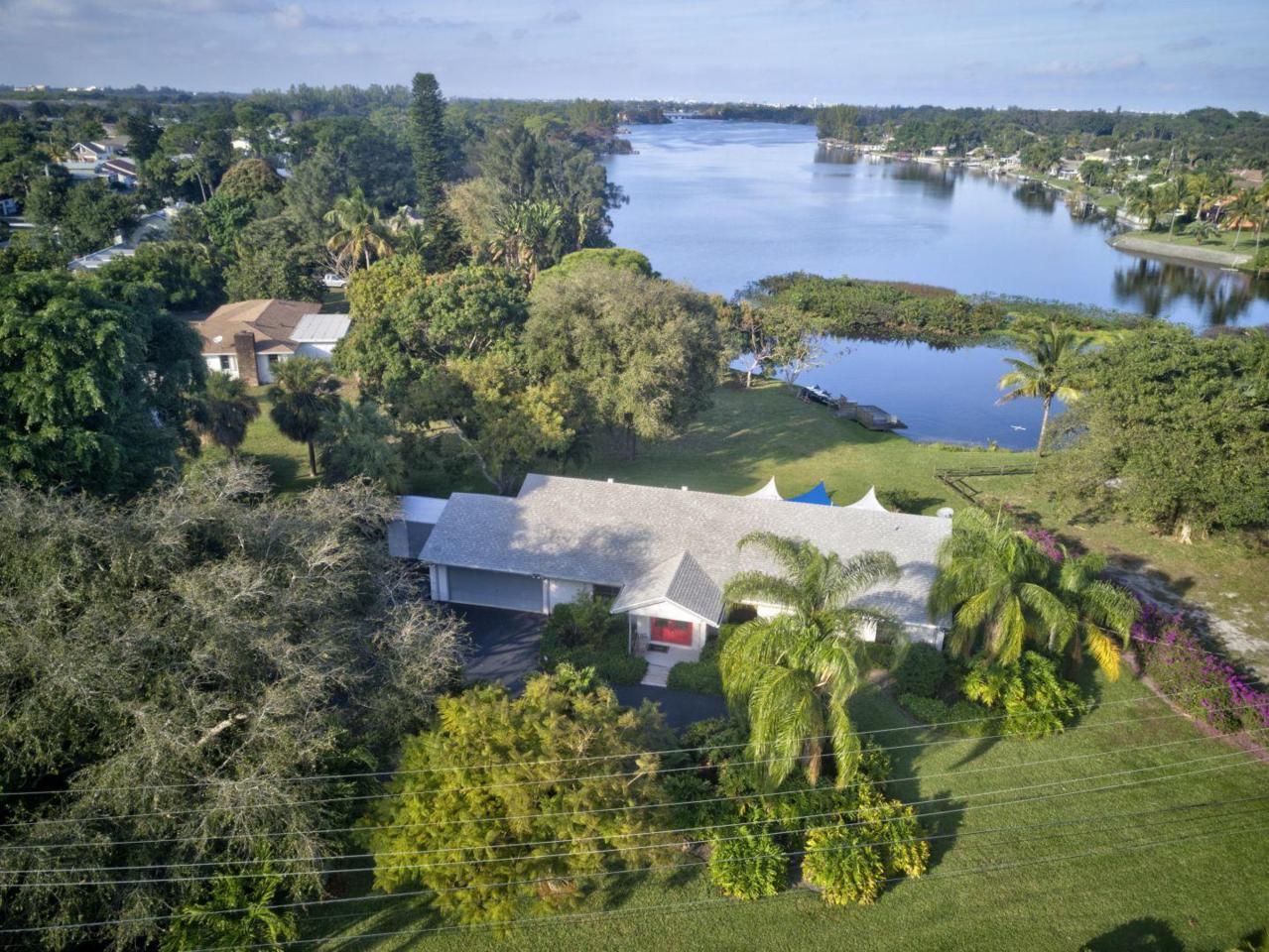 2501 Floral Road - Photo 1