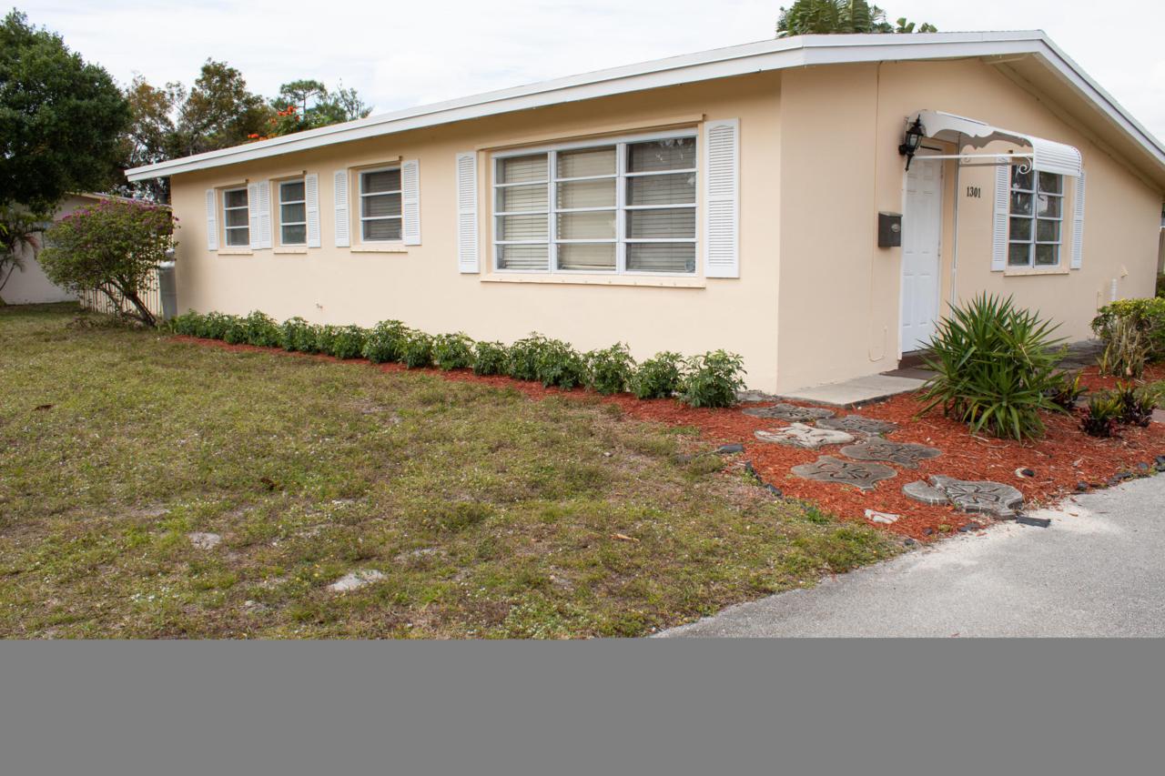 1301 30th Avenue - Photo 1