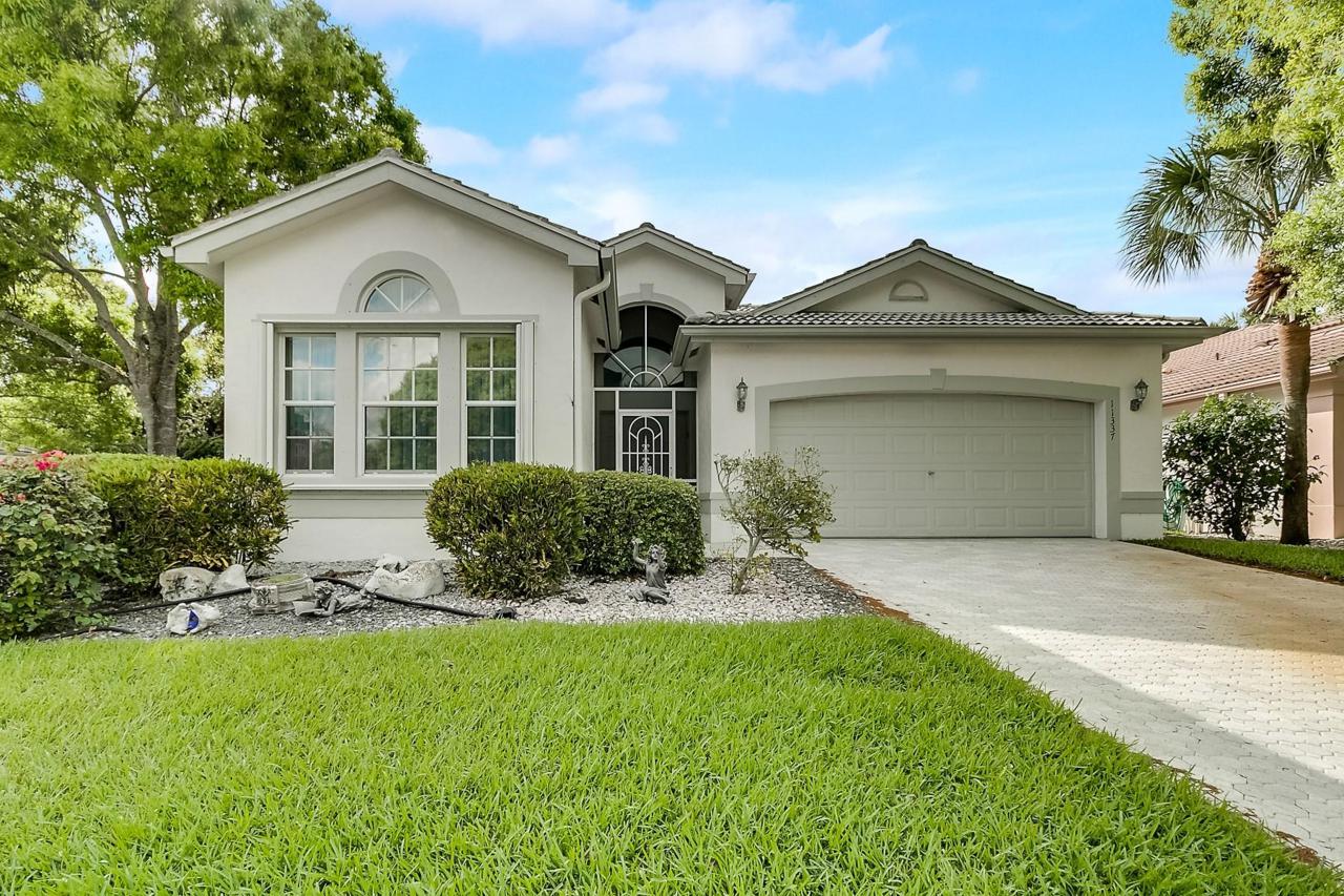 11337 Ola Avenue - Photo 1