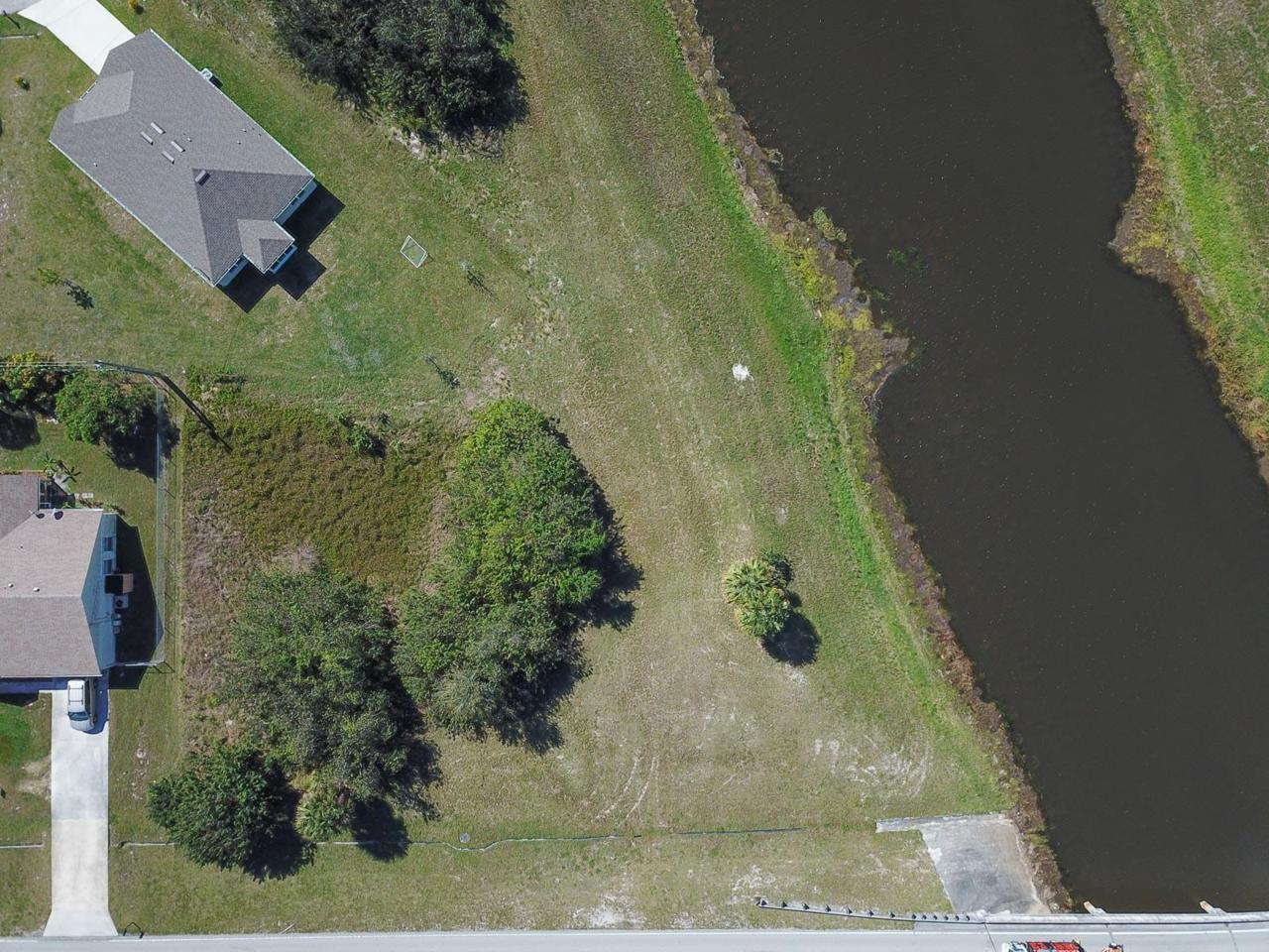 4280 Darwin Boulevard - Photo 1