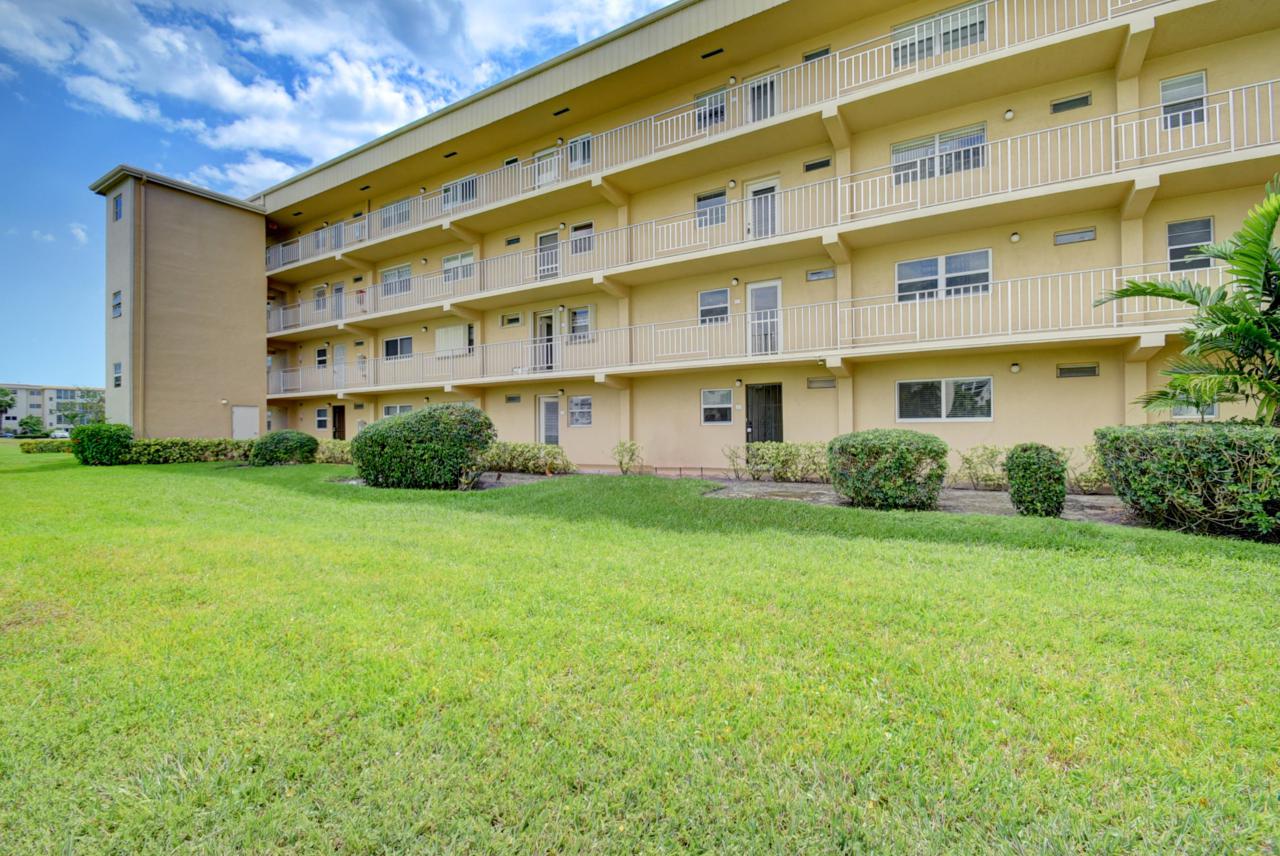 2600 1st Lane - Photo 1
